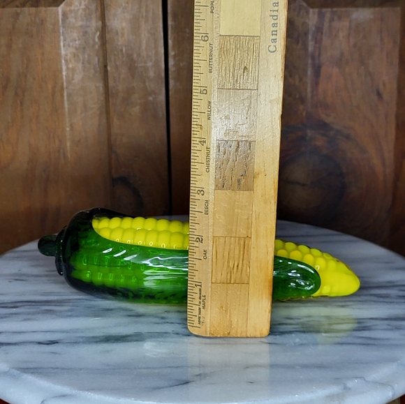 Green and Yellow Glass Corn Decor - Picture 6 of 13